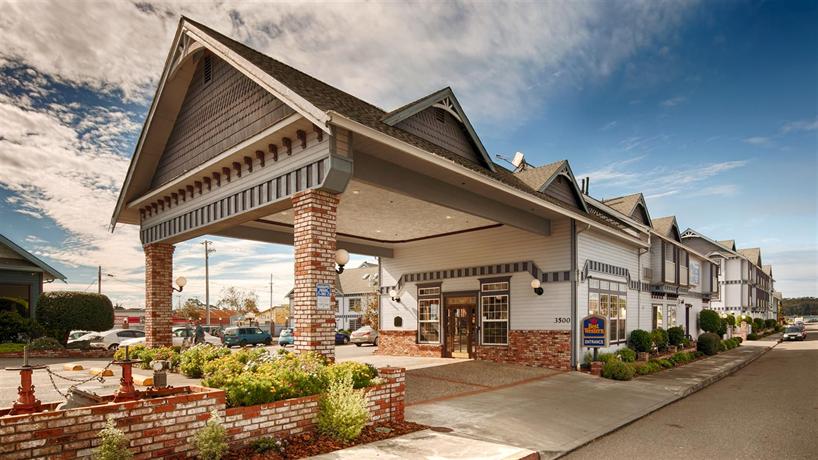 Best Western Plus Bayshore Inn