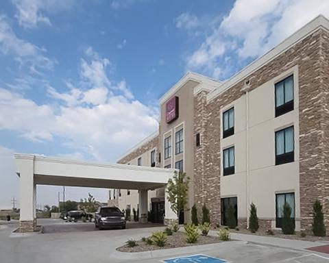 Comfort Suites - Dodge City
