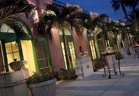 The Vinoy Resort & Golf Club, Autograph Collection