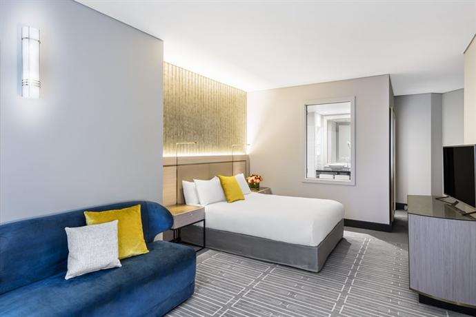 Radisson Blu Plaza Hotel Sydney - Compare Deals