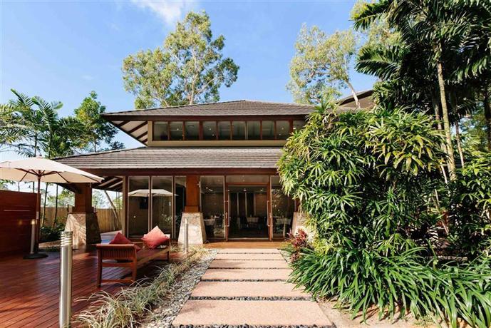 Hot deals hotels cairns