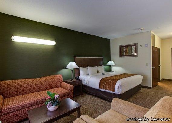 Holiday Inn Express Suites Hood River Compare Deals