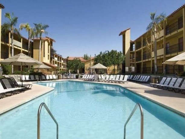 Embassy Suites Hotel Palm Desert Resort