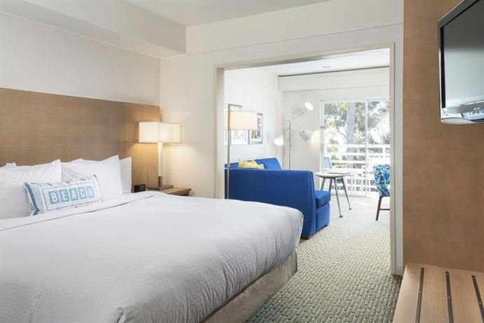 Doubletree Suites By Hilton Doheny Beach Dana Point Compare Deals