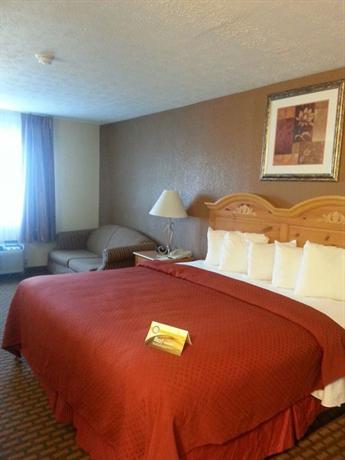 Quality Inn Elyria Compare Deals