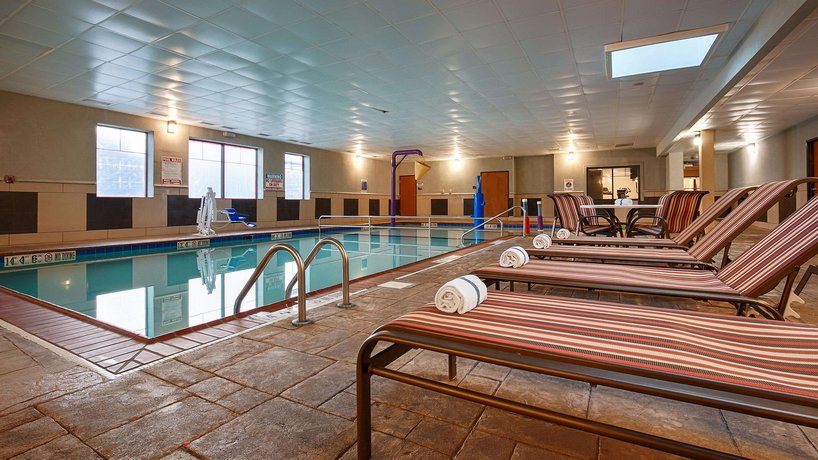 Best Western Plus Portage Hotel And Suites Compare Deals
