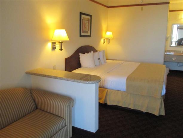 Motel 6 Seaford De Compare Deals About Motel 6 Seaford De