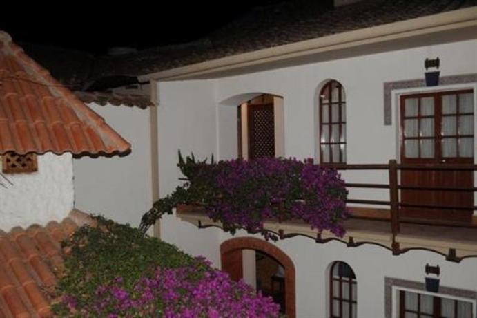 La Escondida Hostal