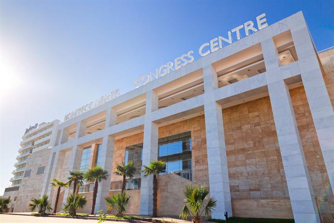 Отель Radisson Blu Resort & Congress Centre Отель Radisson Blu Resort & Congress Centre