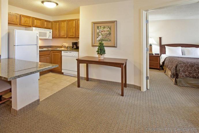 Staybridge Suites Albuquerque North Compare Deals - 