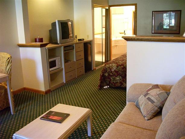 Executive Inn Morgan Hill Compare Deals