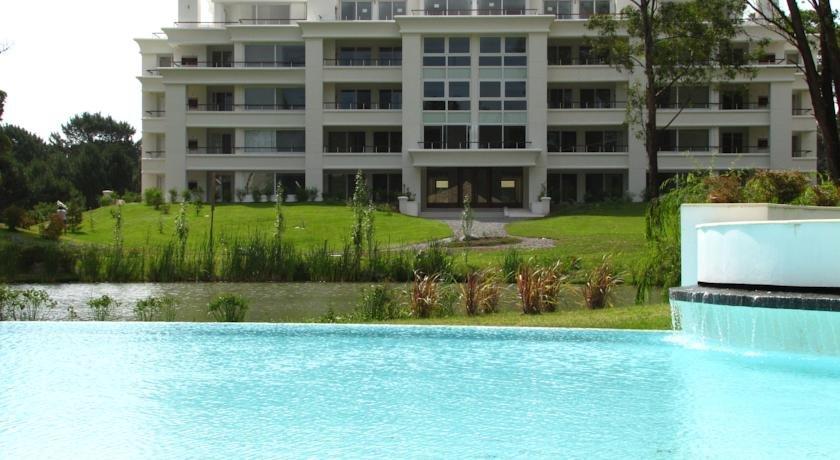Solanas Green Park & Crystal Beach