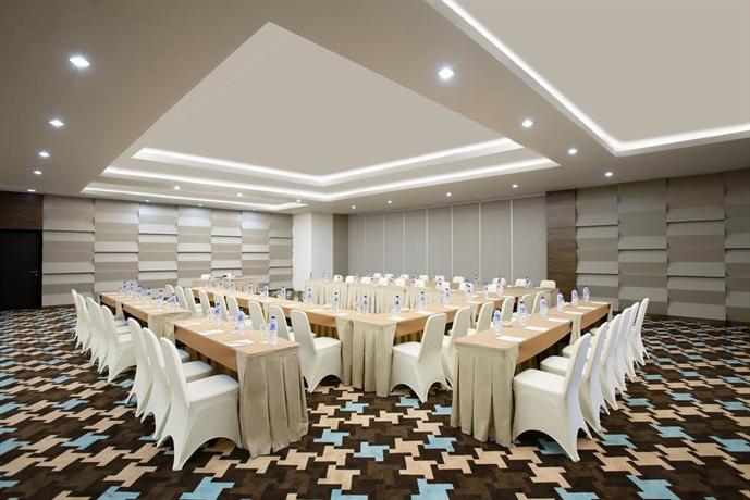 Hotel Santika Kelapa Gading, Jakarta - Compare Deals