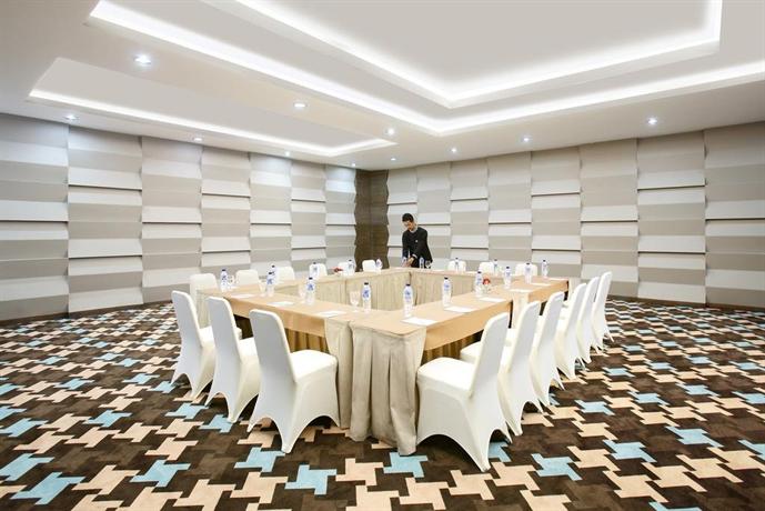 Hotel Santika Kelapa Gading, Jakarta - Compare Deals