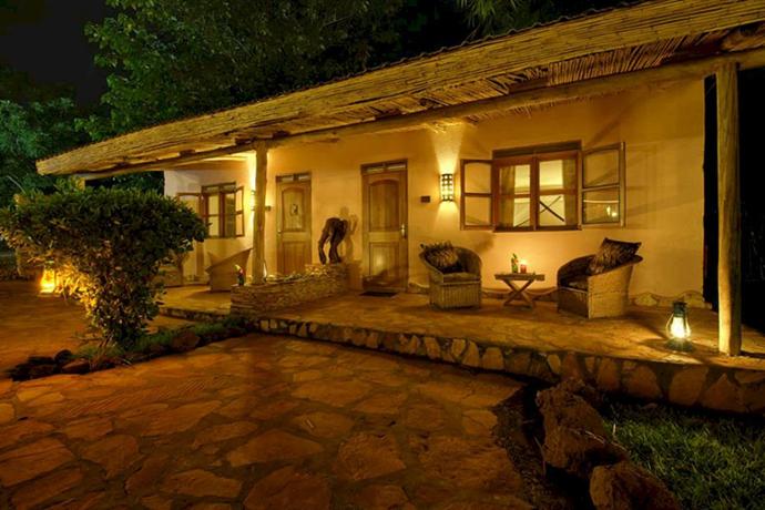 2 Friends Guest House