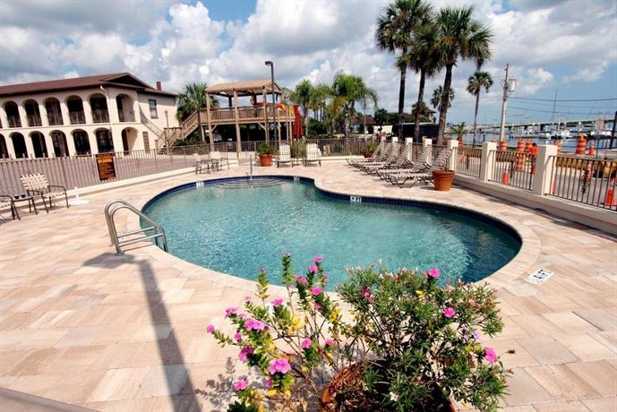 Bayfront Inn