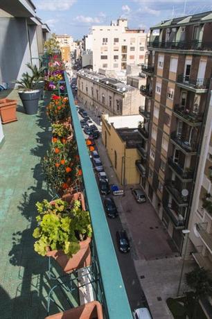 Penthouse Station Luxury Suites & Apts
