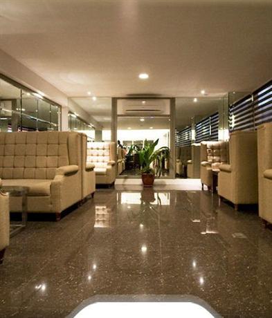hotel st ellis deals