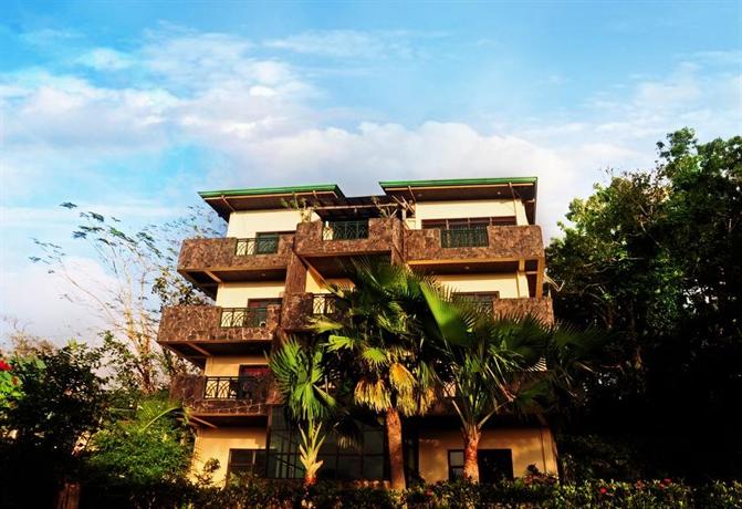 Mc Mountain Home Apartelle Tagaytay