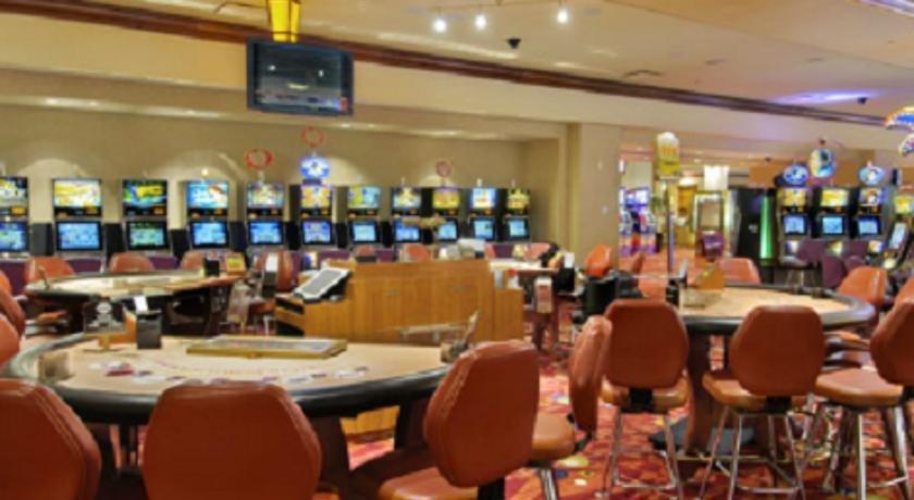 Harrah's joliet casino hotel reviews
