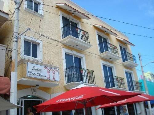 Suites Los Arcos