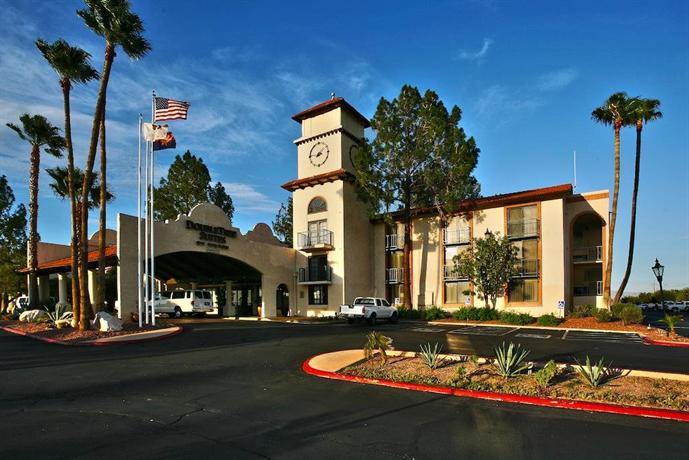 DoubleTree Suites by Hilton Tucson Airport - Compare Deals