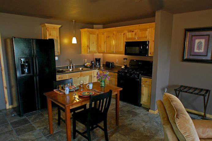 Beaver Lakefront Cabins Couples Only Getaways Eureka Springs