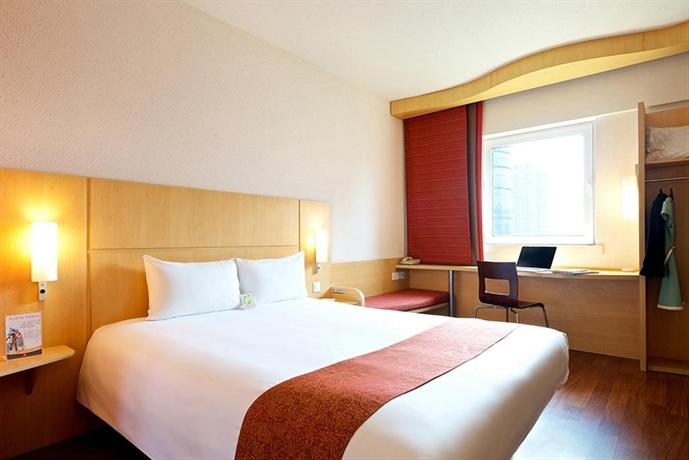 Elan Hotel Guangzhou Huangshi Compare Deals - 