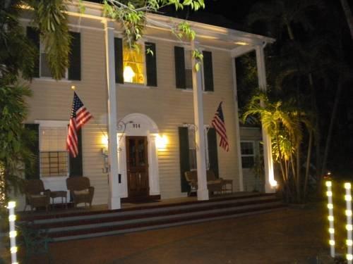 Westwinds Inn