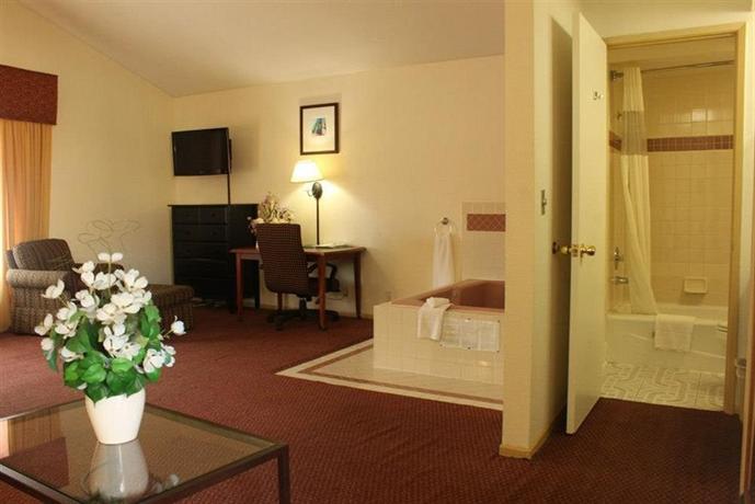 Portofino Beach Inn Encinitas Compare Deals About Portofino Beach Inn