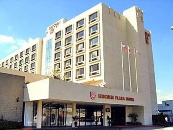 lincoln plaza hotel monterey park california