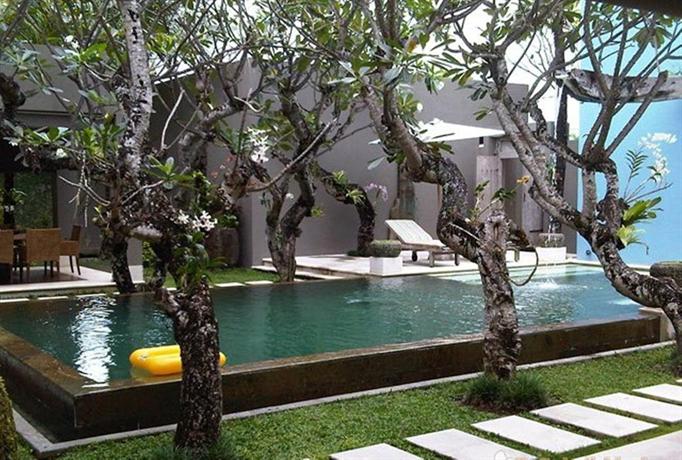 Di Astana Villas Seminyak Bali - Compare Deals