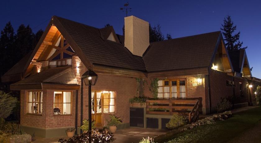 Hosteria Canela B&B
