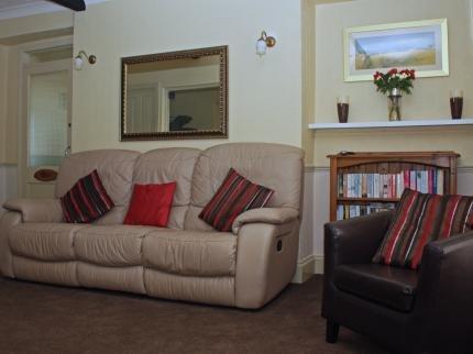 Cottage Court Hotel Tenby Compare Deals