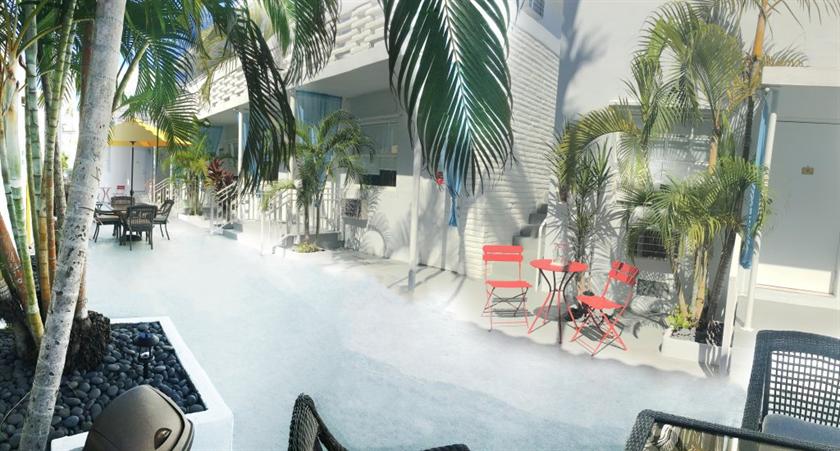 Villa Byron Suites Miami Beach Compare Deals About Villa Byron Suites