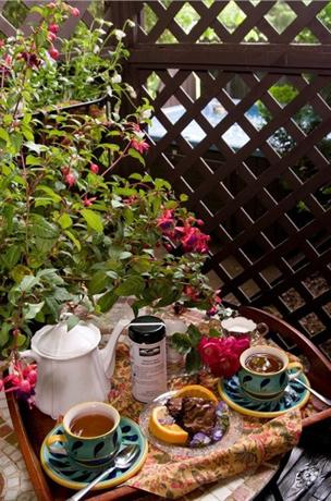 Creekwalk Inn Bed And Breakfast With Cabins كوسبي قارن عروض الأسعار