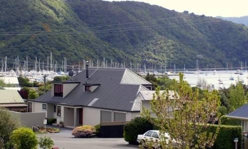 Bay Vista Waterfront Motel Picton