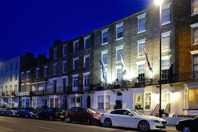 The Crescent Victoria Hotel