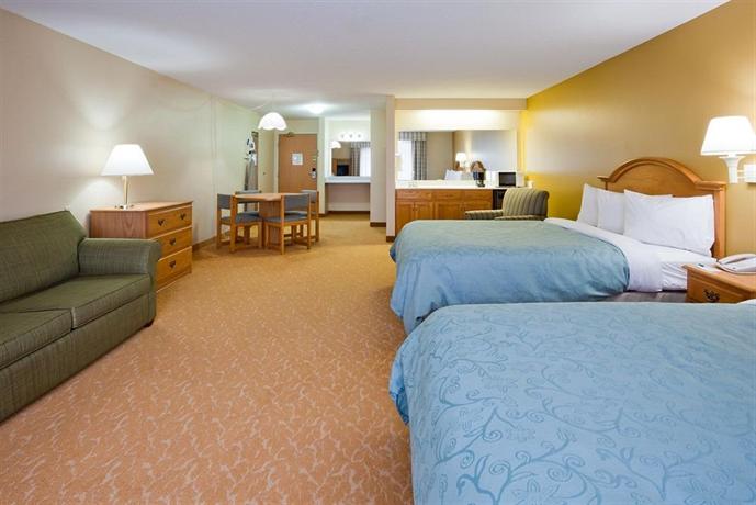 Country Inn Suites By Radisson Baxter Mn Compare Deals