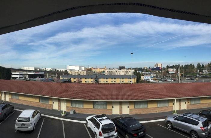 Econo Lodge Airport South SeaTac