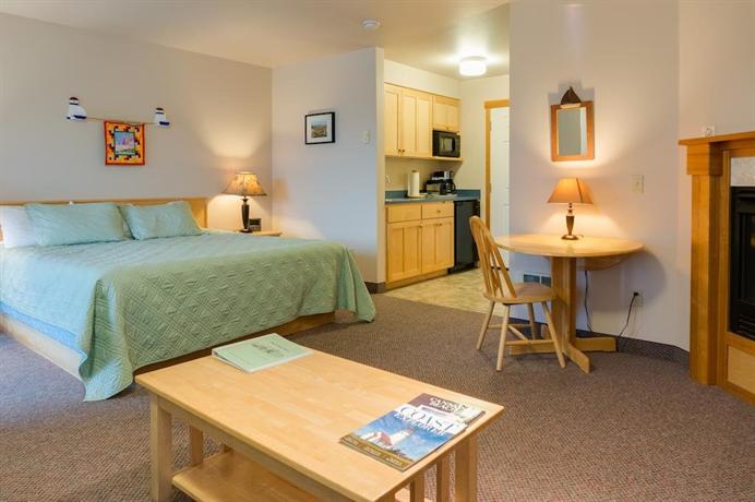 Sea Breeze Court Cannon Beach Compare Deals About Sea Breeze Court