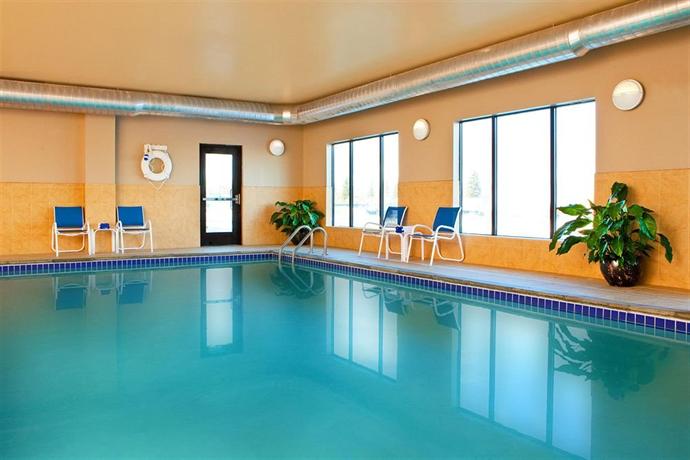 Comfort Inn Minot Compare Deals