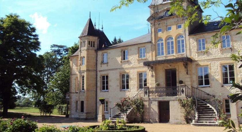 Chateau Du Four De Vaux