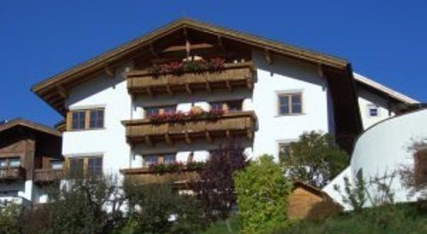 Room Photo 3059148 Hotel Haus Gerda Hotel