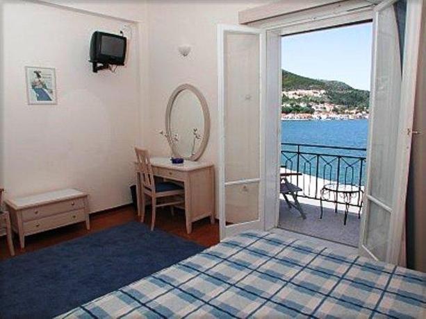 Mentor Hotel Ithaki