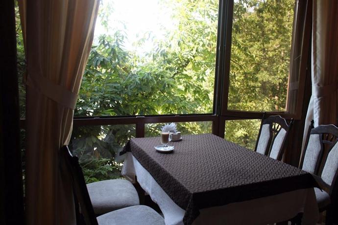 HI292430676 кастана красная поляна телефон