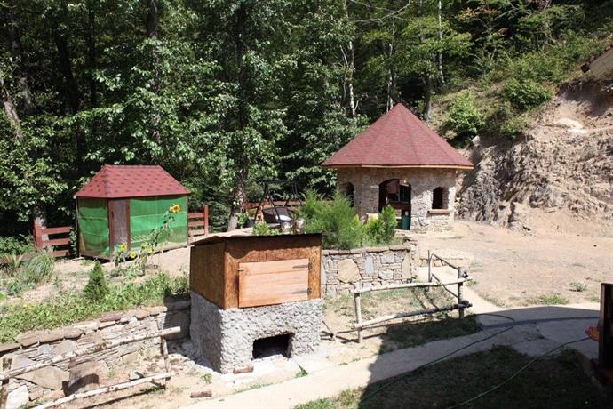 HI292430689 кастана красная поляна телефон