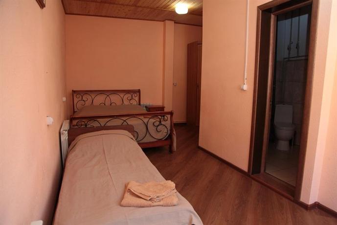 HI292430704 кастана красная поляна телефон