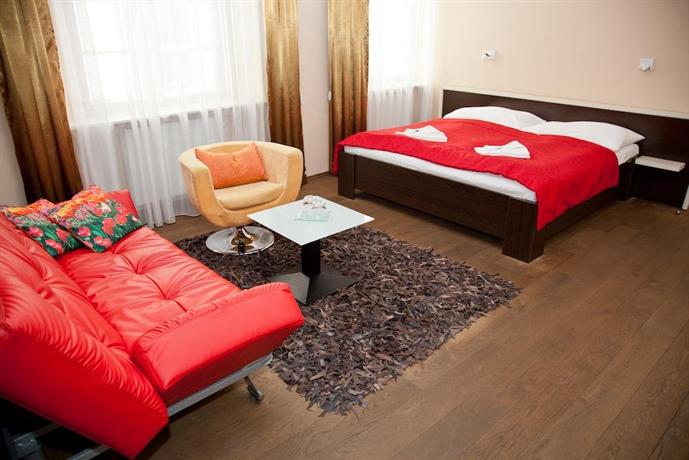 Hotel Peregrin Cesky Krumlov Compare Deals - 