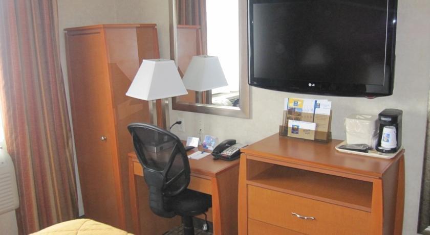 Bellerose Inn New York City Compare Deals About Bellerose Inn